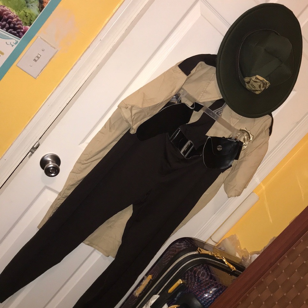 Men’s Halloween costume.